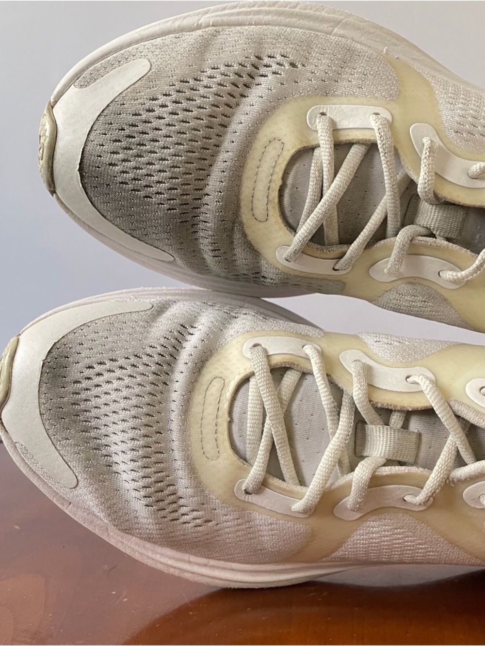 Lululemon Women’s Blissfeel Running Shoes | US 8.5 - Picture 6 of 9